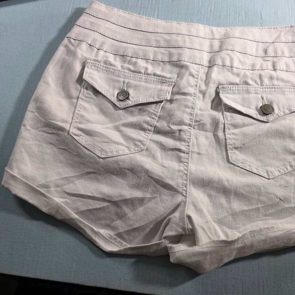 Ranbeeri White High Waisted Denim Shorts Size 28 Cuffed Hem Summer Boho Casual